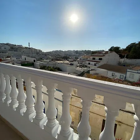 In House - Vibrant In Old Town Pensjonat Albufeira